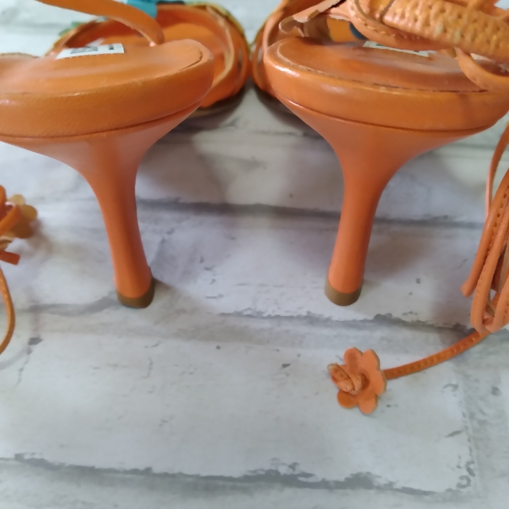 ISAAC Floral Orange Leather Sandals - Picture 4 of 7